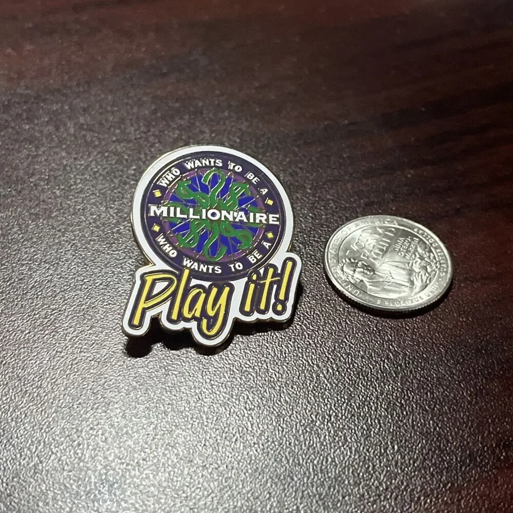 Disney Who Wants To Be A Millionaire‎ “Play It!” Lapel Hat Pin